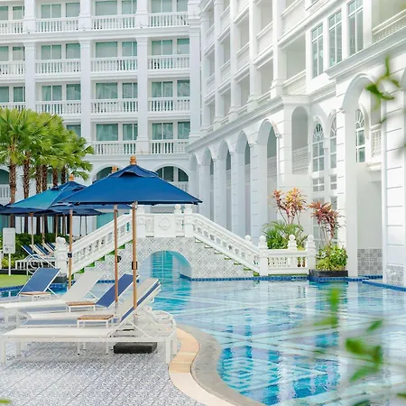 Moevenpick Myth Hotel Patong Phuket-3